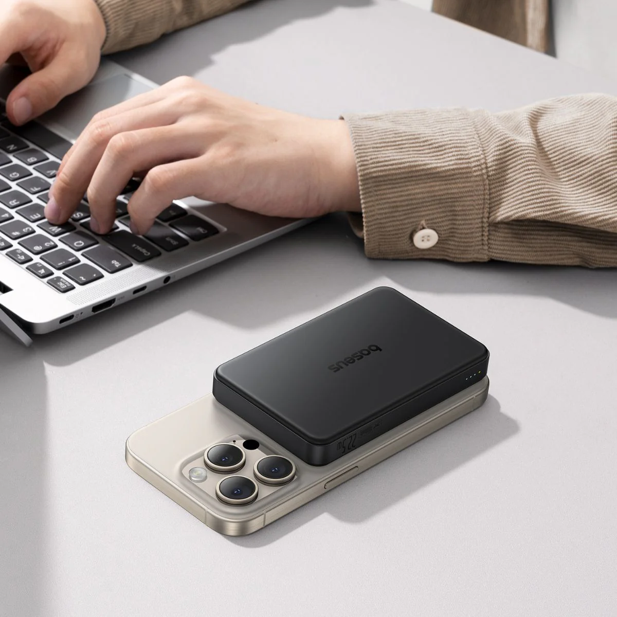 Baseus Qi2 Magsafe Power Bank 22.5W 10000 mAh - Image 4